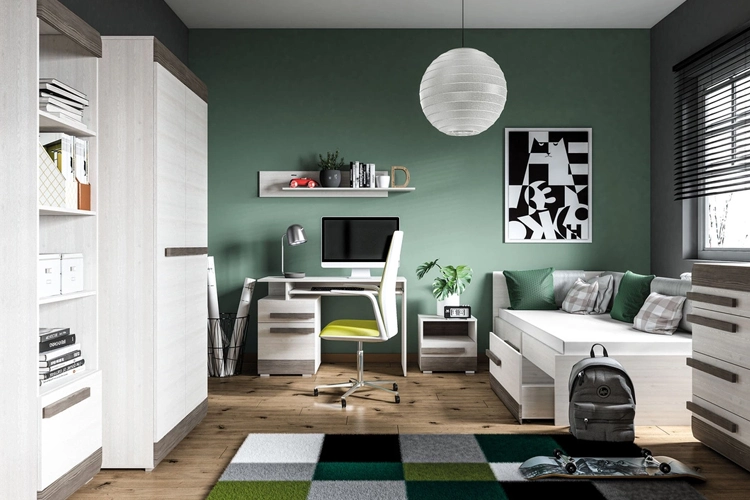 BLANCO POKÓJ NASTOLATKA